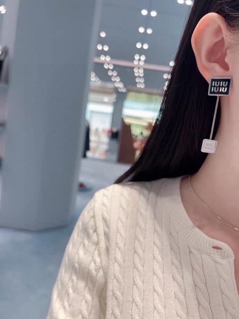 MIU MIU
